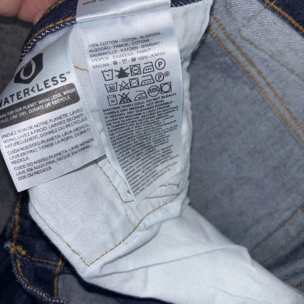 Levi's 501 Jeans Mens 38x34 Straight Leg Button Fly Dark Wash Casual Workwear